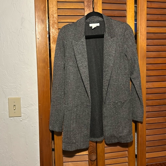 Size 4 Black & Silver Patterned Jacket - H&M - Picture 1 of 2